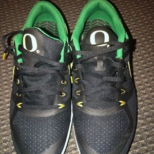 Nike limited edition Oregon shoes